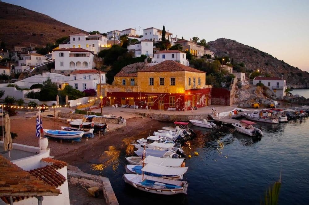 Day 4: Porto Heli to Hydra (19nm)