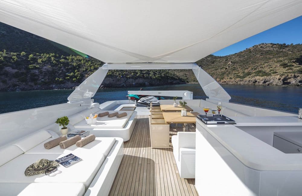 soledimare greece crewed exterior looking inwards day beds