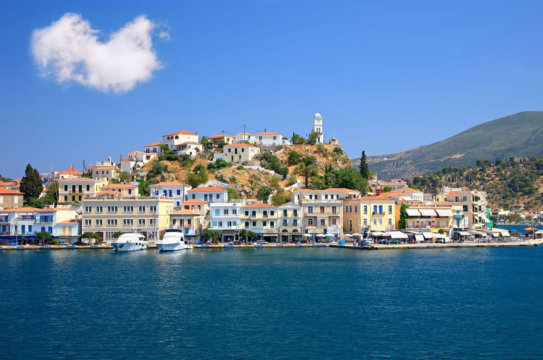 poros-town-day-greece